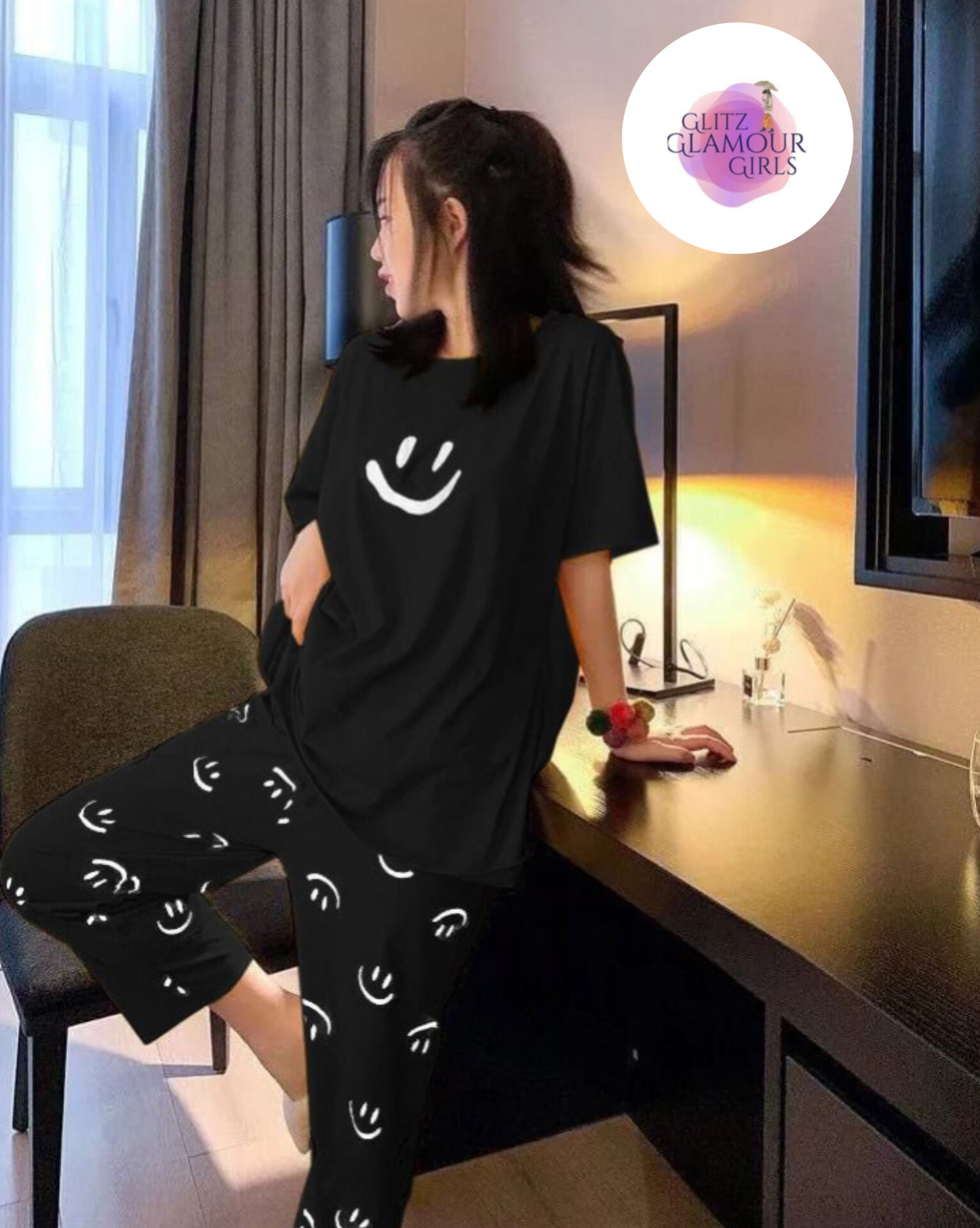 Smiley Black Half Slevees With Trousers Night Suits